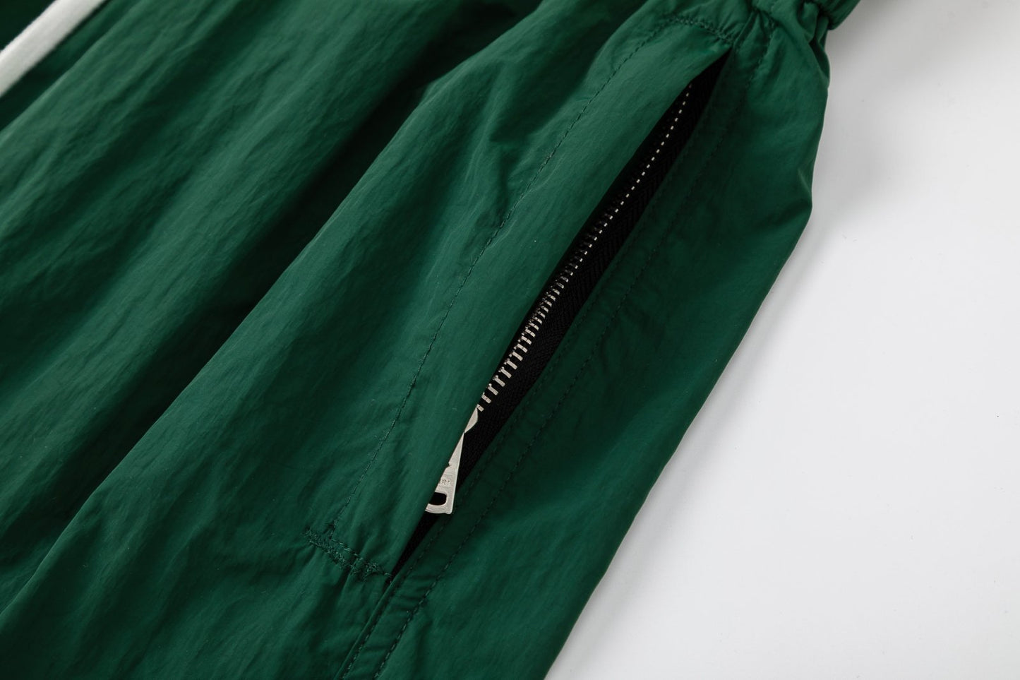 AMIRI Straight-Leg Mid-Length Logo-Print Swim Shorts